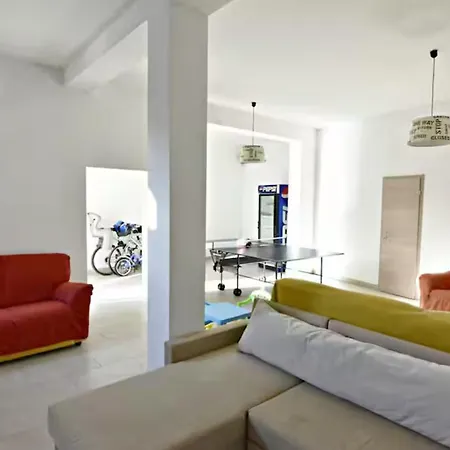 Ideal Getaway Flat With Pool And Rumpus Appartement